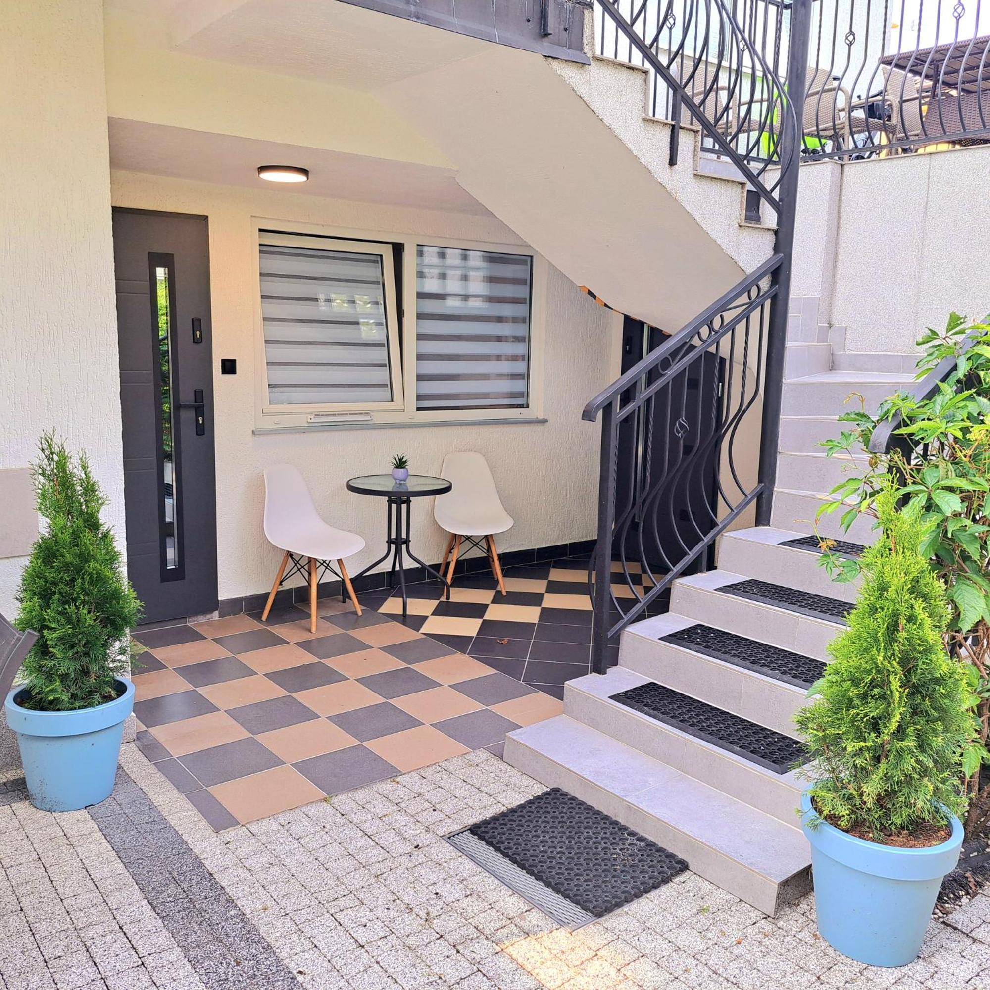 Pokoje Goscinne Muszelka 300 M Do Plazy Mielno  Exterior foto