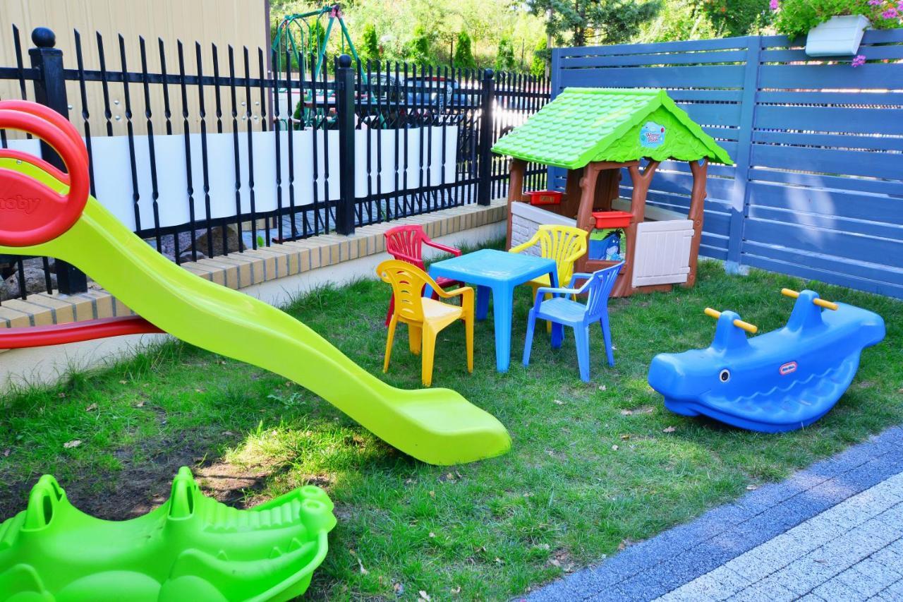 Pokoje Goscinne Muszelka 300 M Do Plazy Mielno  Exterior foto